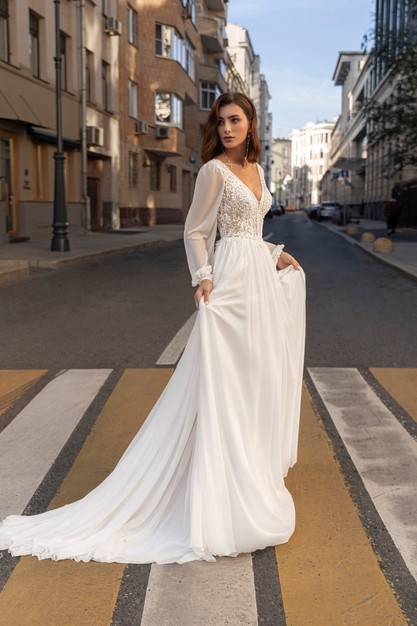Gabbiano. Свадебное платье Ассеона. Коллекция Oui Amour 