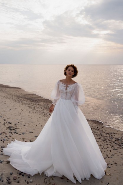 Gabbiano. Свадебное платье Неле. Коллекция Sense 