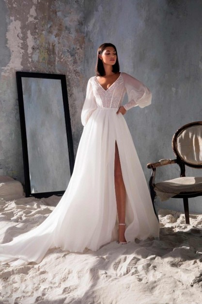 Gabbiano. Свадебное платье Аина. Коллекция Glow 