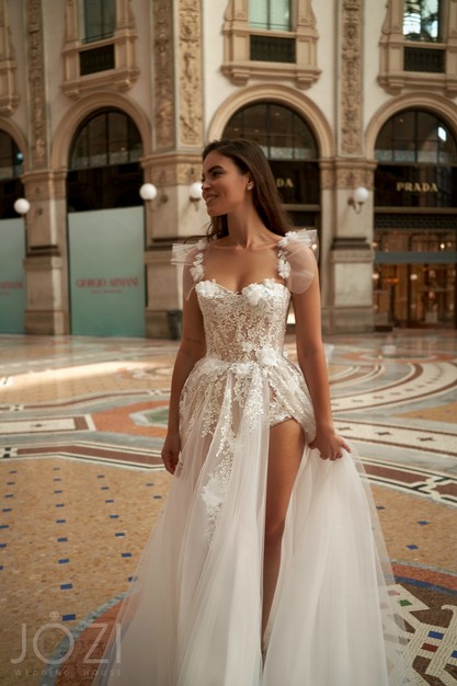 Свадебное платье «Агостина» от салона GABBIANO в Москве