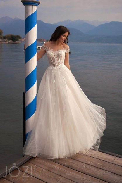 Gabbiano. Свадебное платье Астрид. Коллекция Allure 